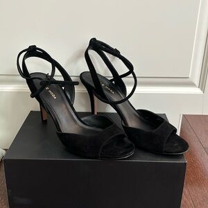 Pelle Moda suede heels